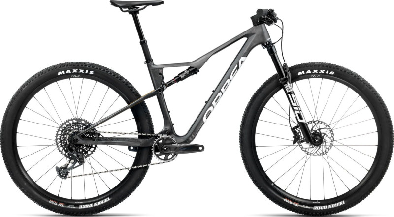 OIZ M21 XL Diamond Carbon View (Matt-Gloss)