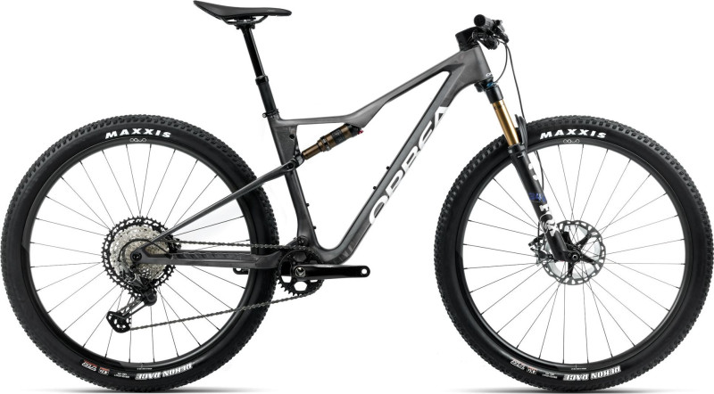 OIZ M10 XL Diamond Carbon View (Matt-Gloss)