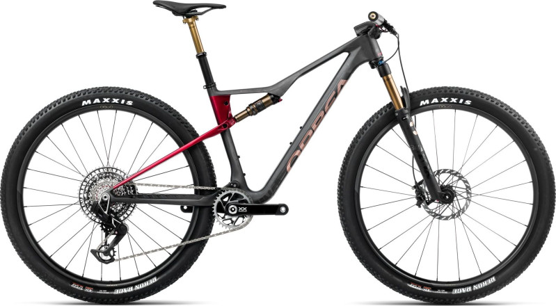 OIZ M-LTD XL Diamond Carbon View (Matt) Cherry Red (Gloss)